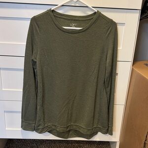 LOFT Women's Long Sleeve Top in Forest Green